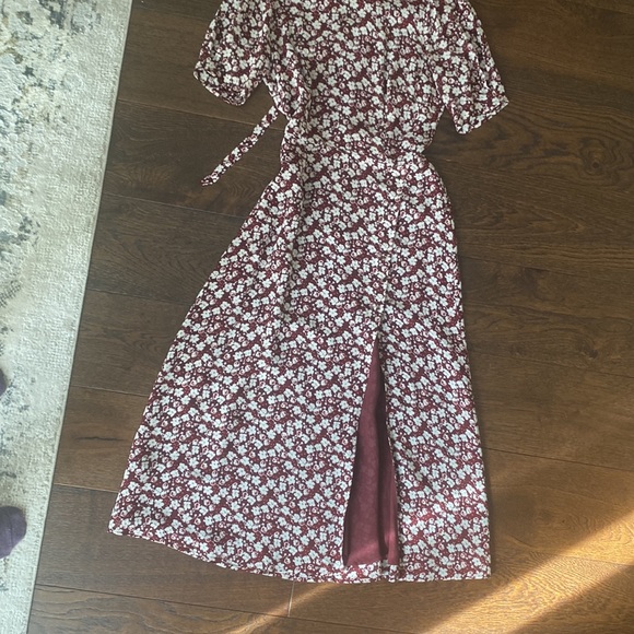 Reformation Dress - Picture 7 of 9